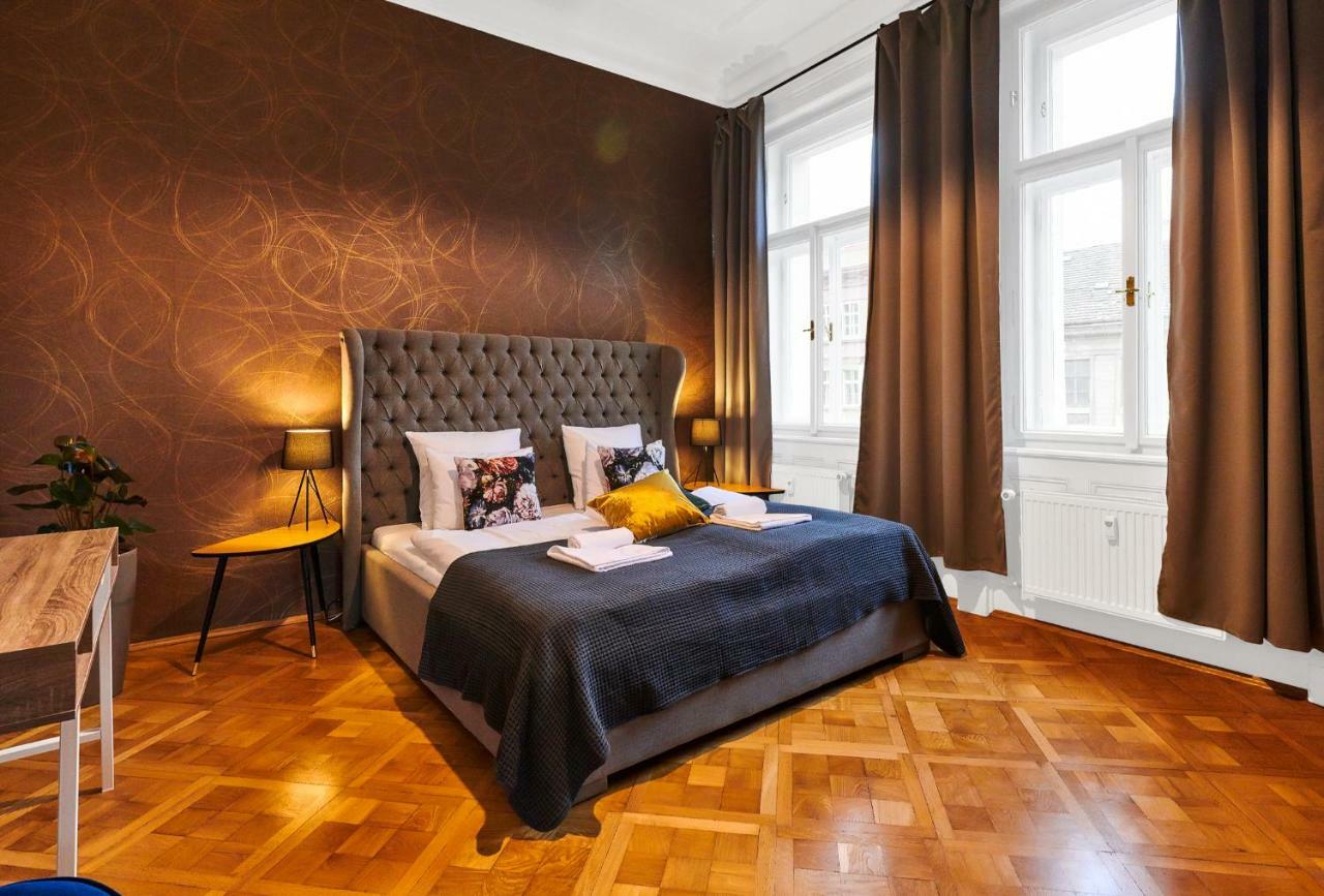 Royal Route Residence Lesser Town Praga Esterno foto